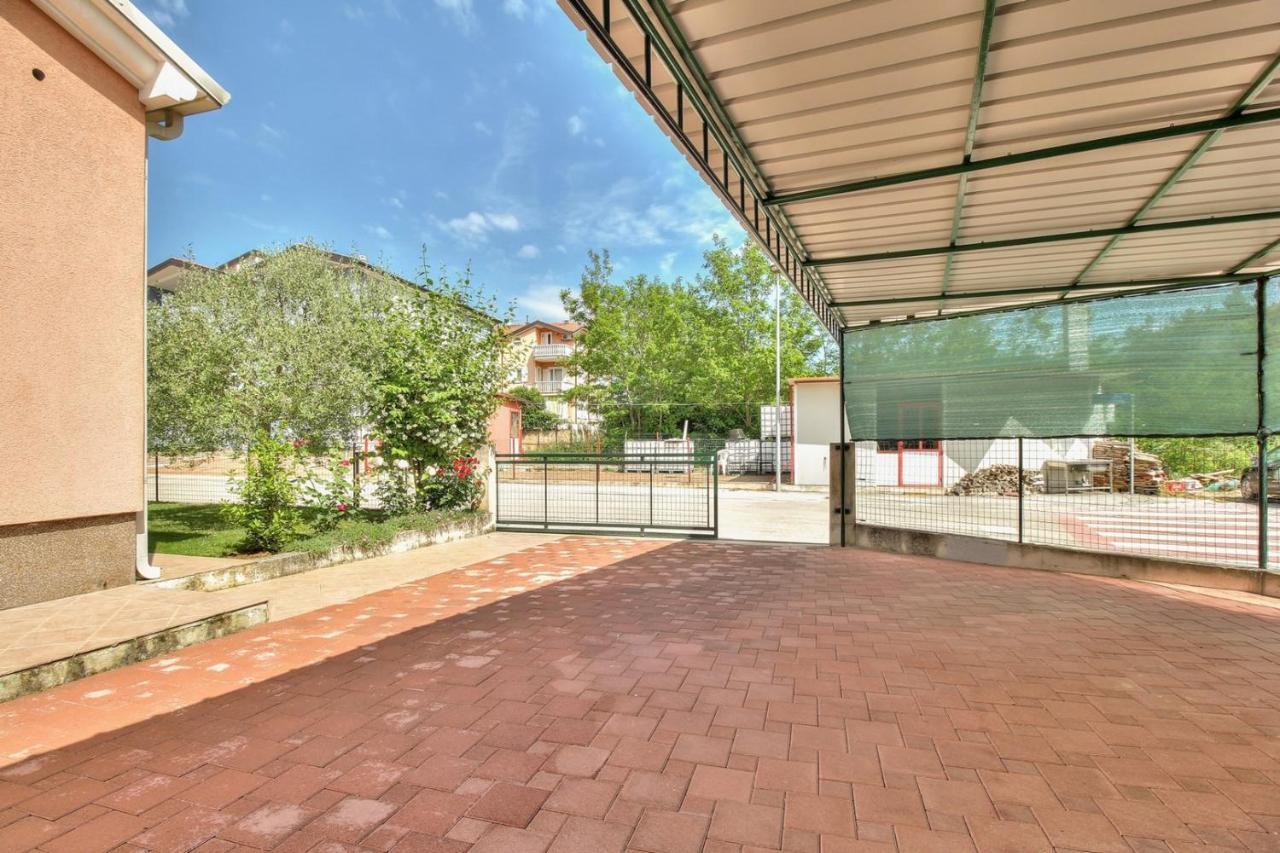 אומאג Apartments Begovic מראה חיצוני תמונה